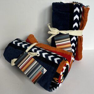POTTERY BARN TEEN Set of 2 Arrow Stripe Beach Towels Navy/Multicolor NEW PB TEEN
